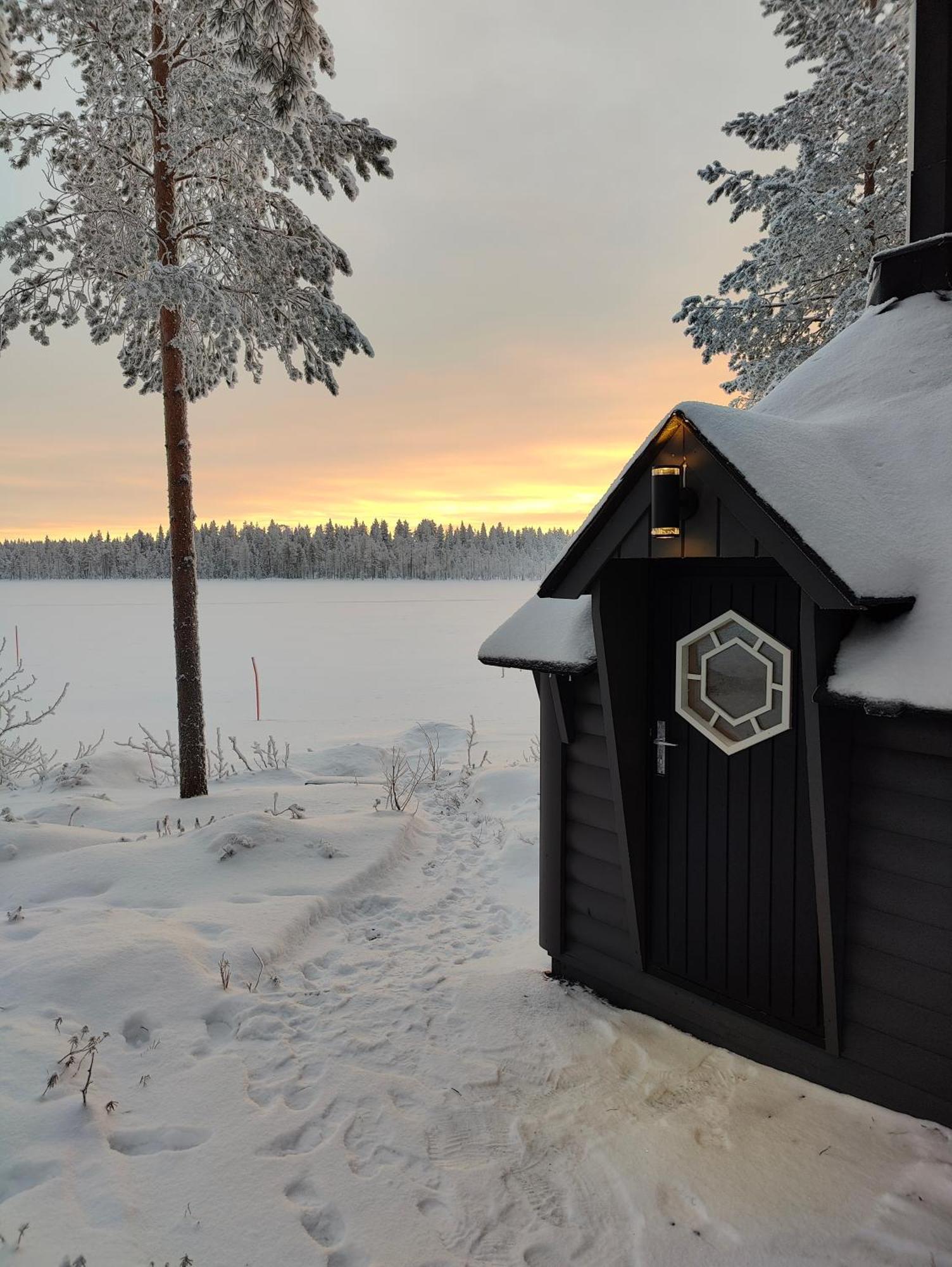 Villa Latvus Rovaniemi Extérieur photo
